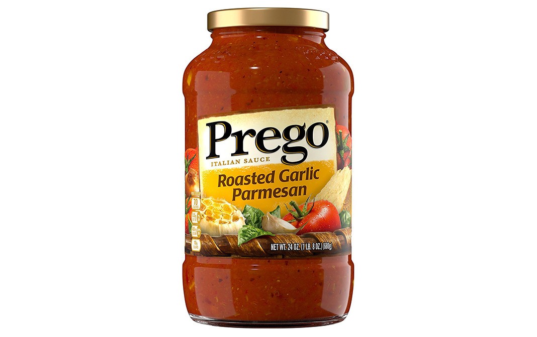 Prego Roasted Garlic Parmesan Italian Sauce   Glass Jar  680 grams